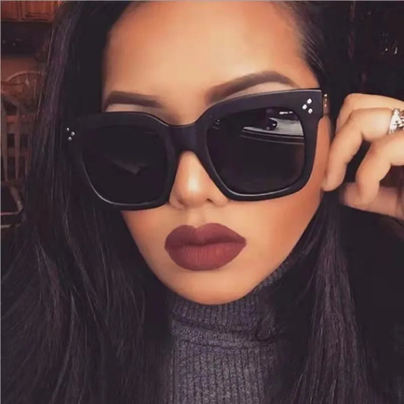 Brand Square Sunglasses 2024 Women Fashion Trends Luxury Designer Cat Eye Oversized Sunglasses Female Gradient Eyewear Oculos